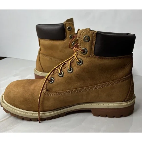 Timberland Primaloft 200 Gram Boots Big Boys Size Wheat 14949